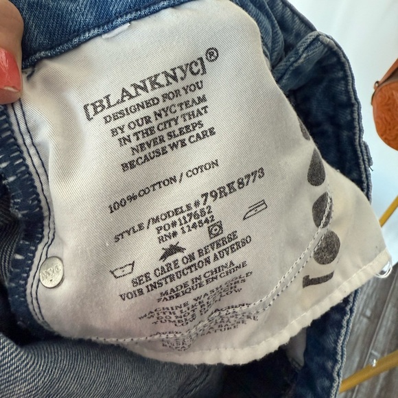 NWT Nordstrom BlankNYC the Warren Women's Denim Distressed Shorts 100% cotton - Picture 7 of 7